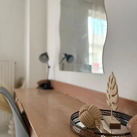 House Apartment *