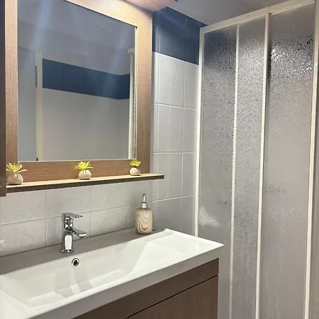 House 公寓 科斯镇