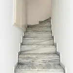 House Апартаменты